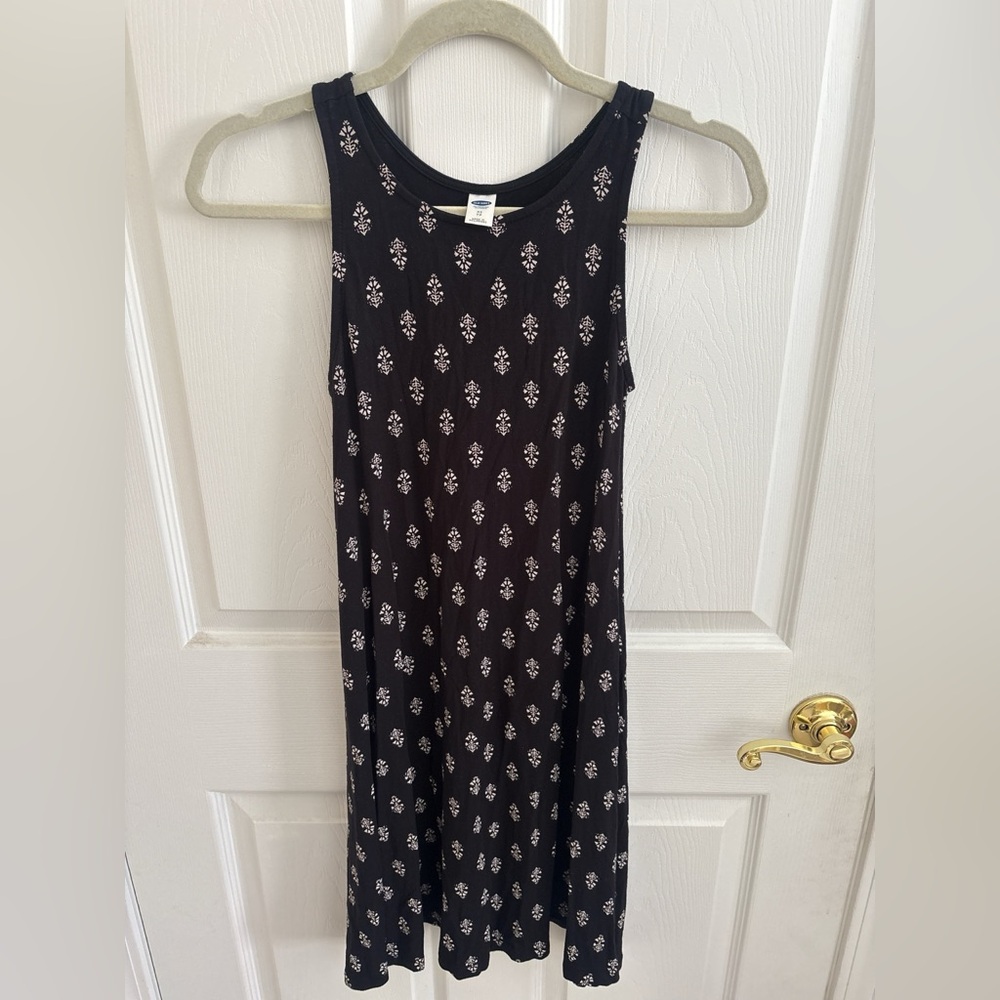 Old Navy Black and White Patterned Dress